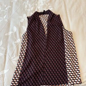 BCBGMaxAzria Geometric Sleeveless Blouse - Black and White
